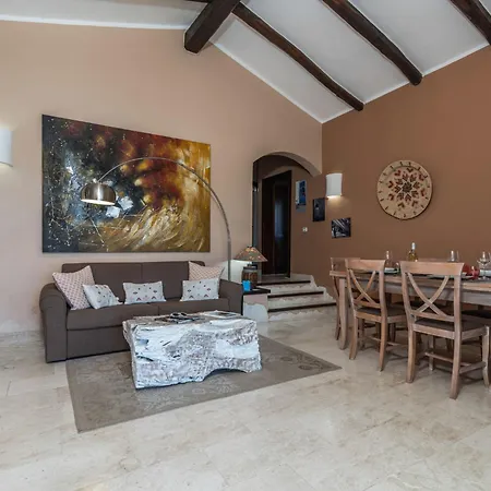 Villa Elenoire By Interhome
